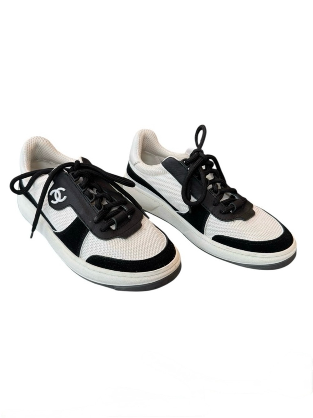 CHANEL Genuine Suede and Nylon Black and White  Low-Top Sneakers